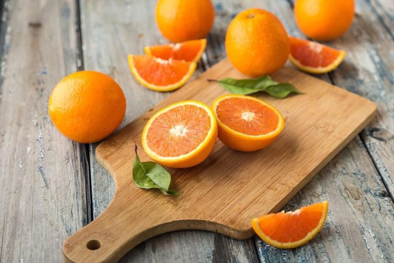 can turtles eat oranges